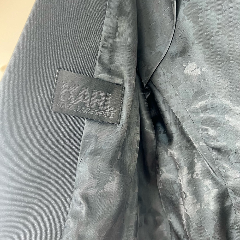 Karl Lagerfeld Structured Longline Vest - Picture 10 of 11